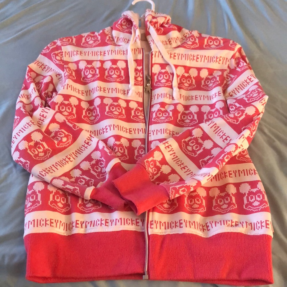 Fitted Mickey Mouse hoodie